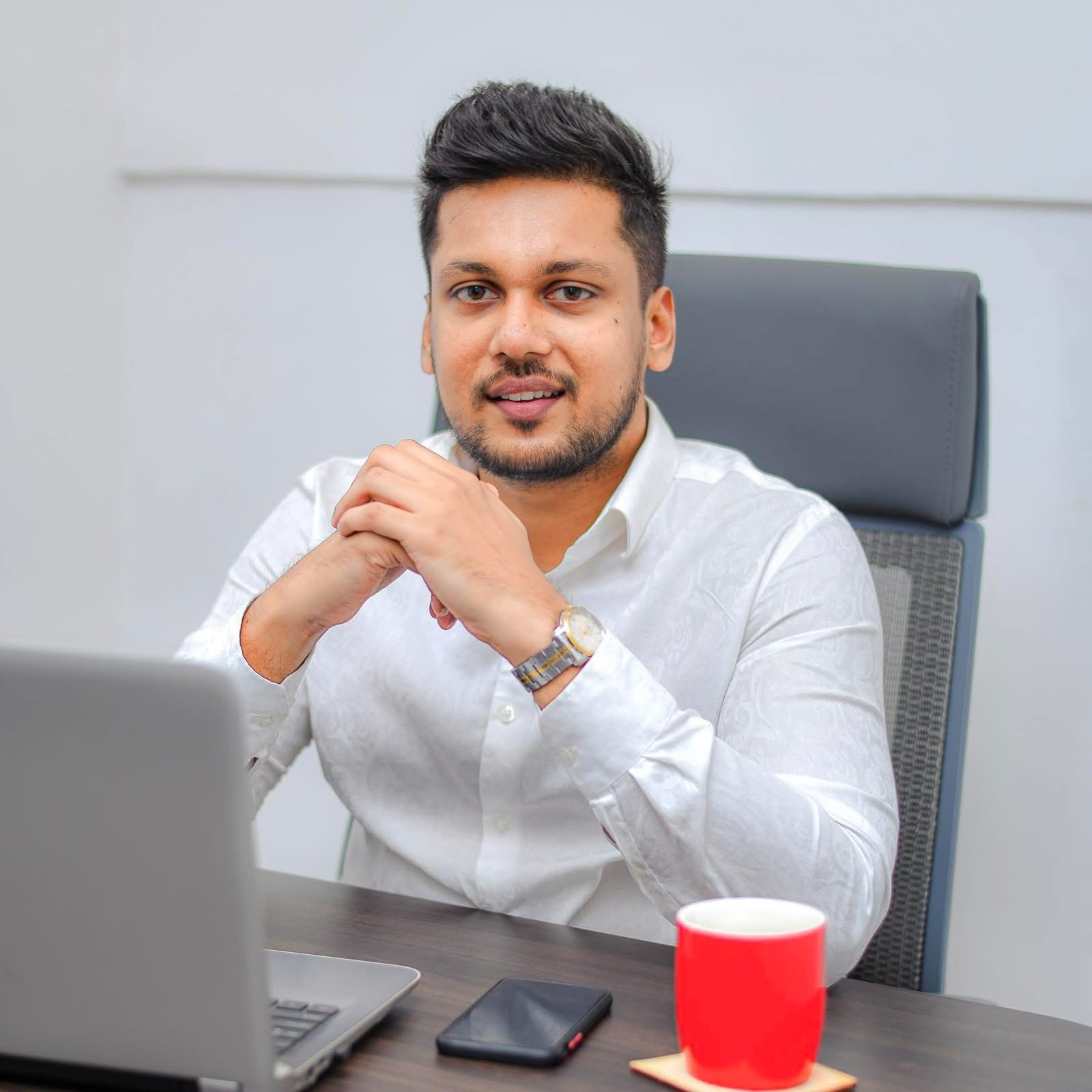 Mr Ryan Wickramaratne